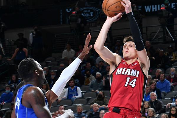 競爭激烈的 競爭激烈的